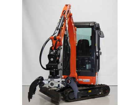 KX019 s powertiltem a drapákem s otočí