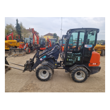 Nakladač Kubota RT210D [6242]